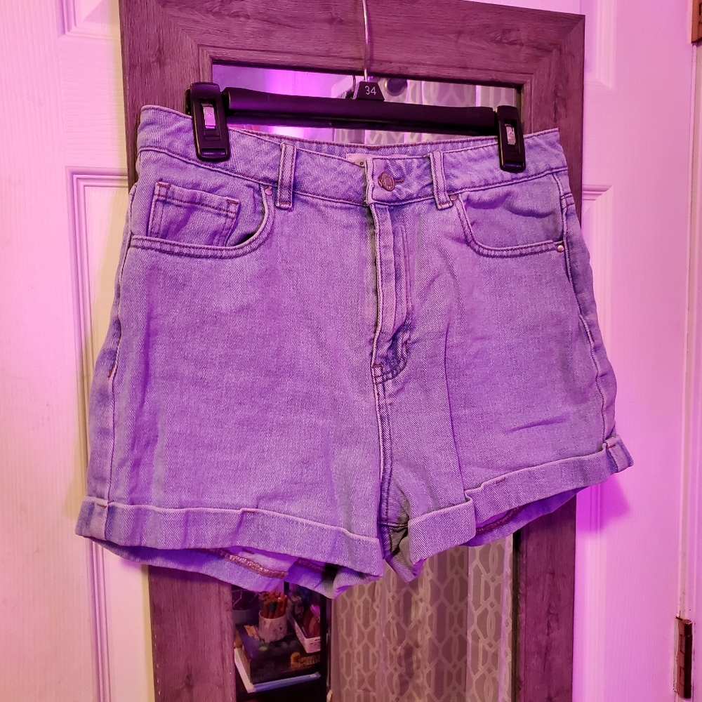 High waisted shorts!